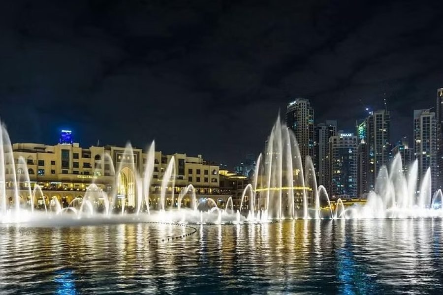 WOW Dubai (Crucero Marina + Cena en Armani + Burj Khalifa 124)