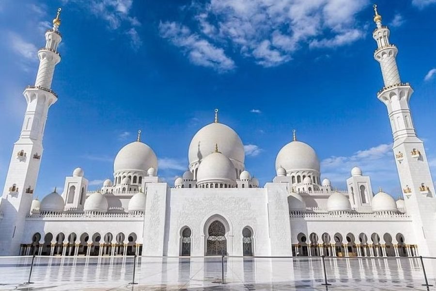 Recorrido clásico por la ciudad de Abu Dabi con el Museo del Louvre desde Dubai